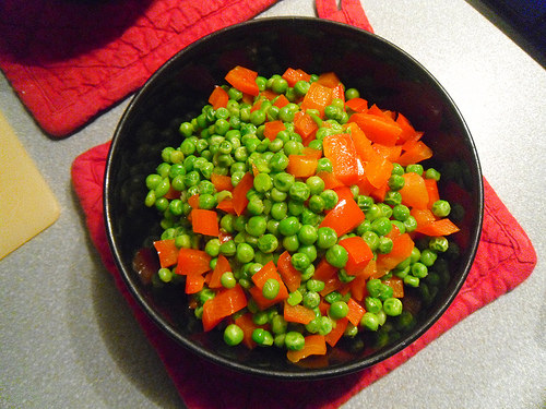 peas-and-red-bell-pepper