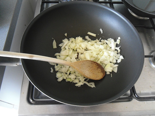 Onion-baking
